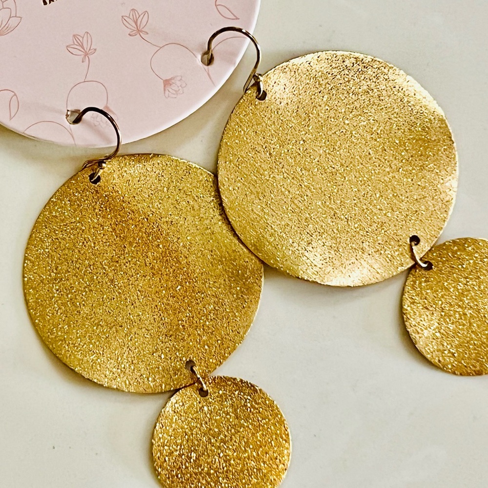 πΊπHPππΊ NWT Anthropologie Serefina Gold Disk Chandeliers - Picture 11 of 15